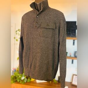Banana Republic Men’s Charcoal Luxury Knit Sweater – Size L – Italian Yarn
